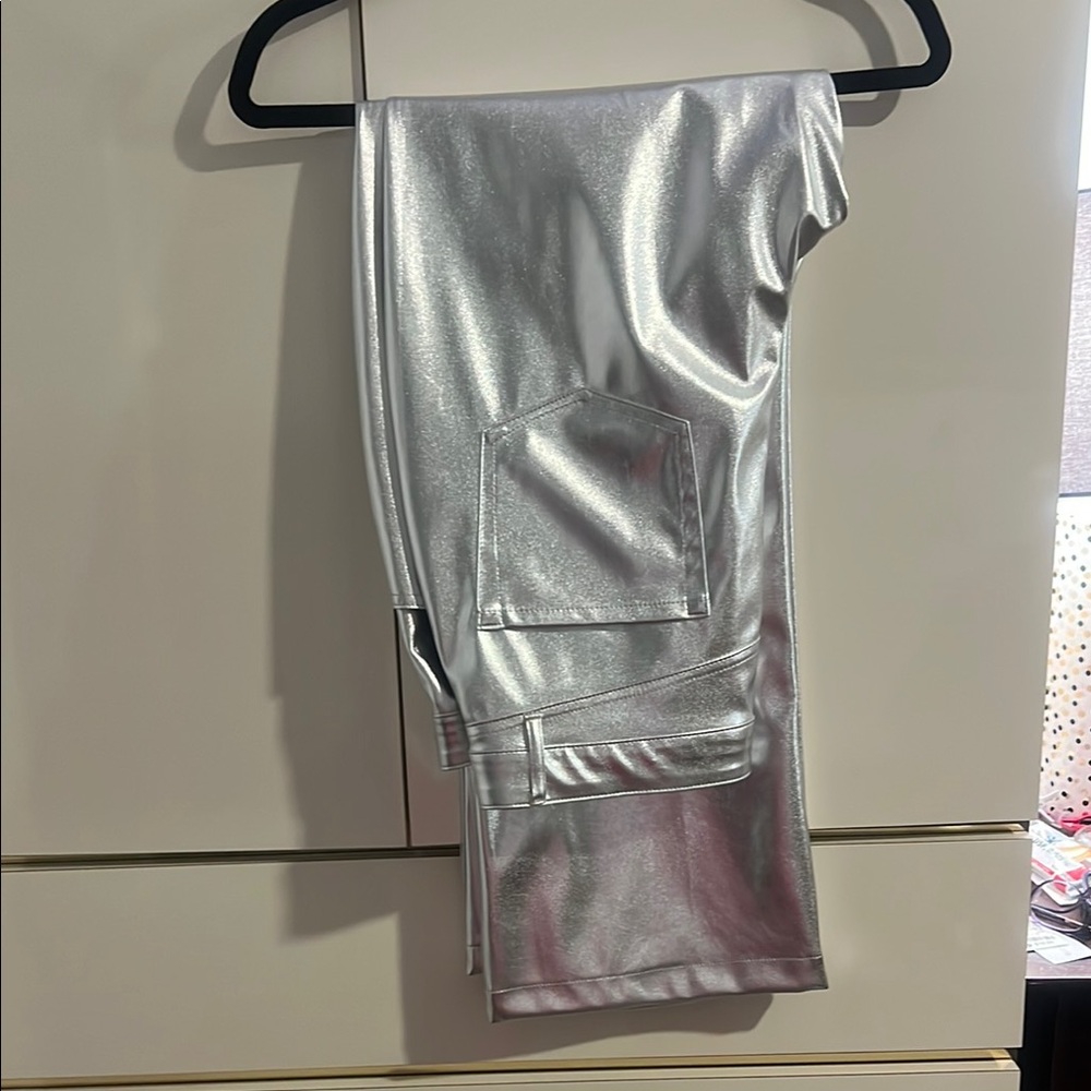 NWT Wild Fable Silver Metallic flare Jeans - Picture 6 of 14
